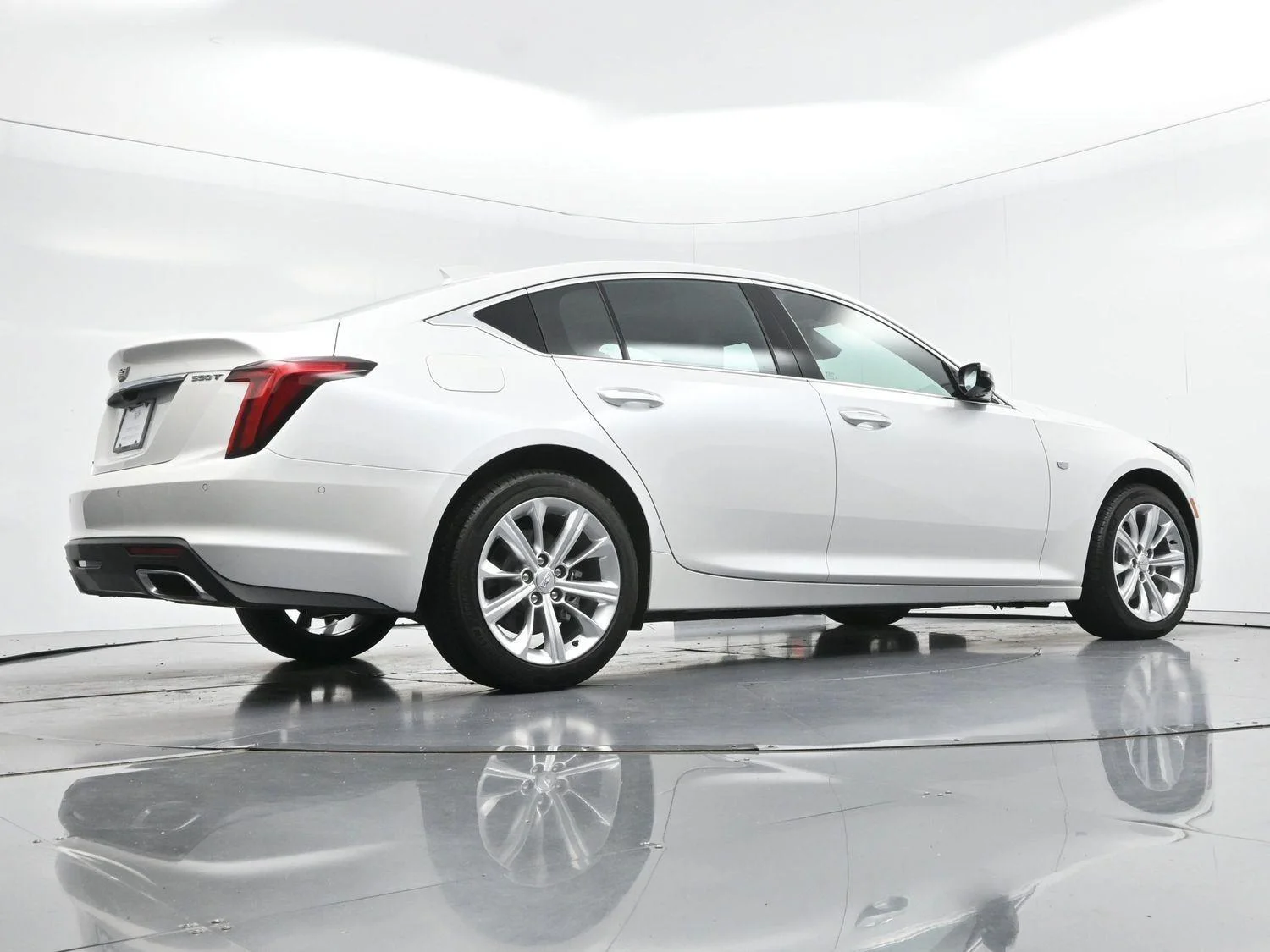 Used 2025 Crystal White Tricoat Cadillac Premium Luxury image 53