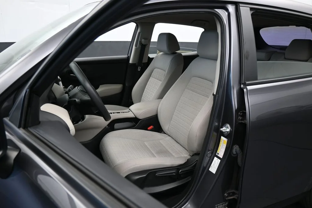 Used 2023 Gray Honda LX image 10