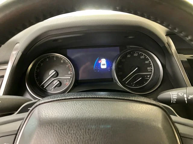 Used 2023 Gray Toyota SE image 14