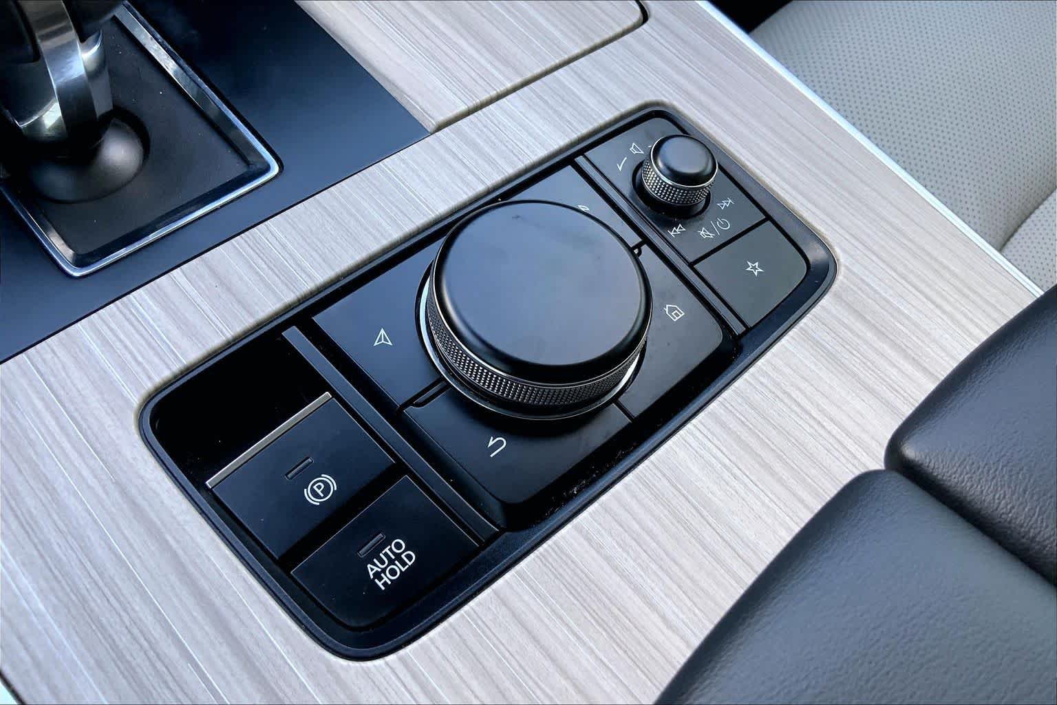 2025 Mazda CX-90 Preferred Package - Photo 36