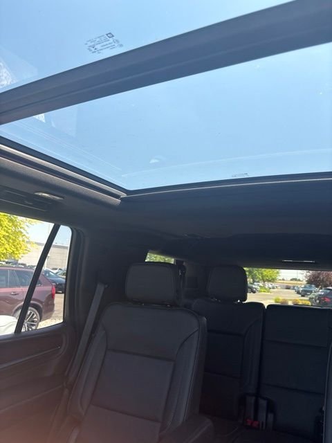 Used 2021 Gray GMC Denali image 28