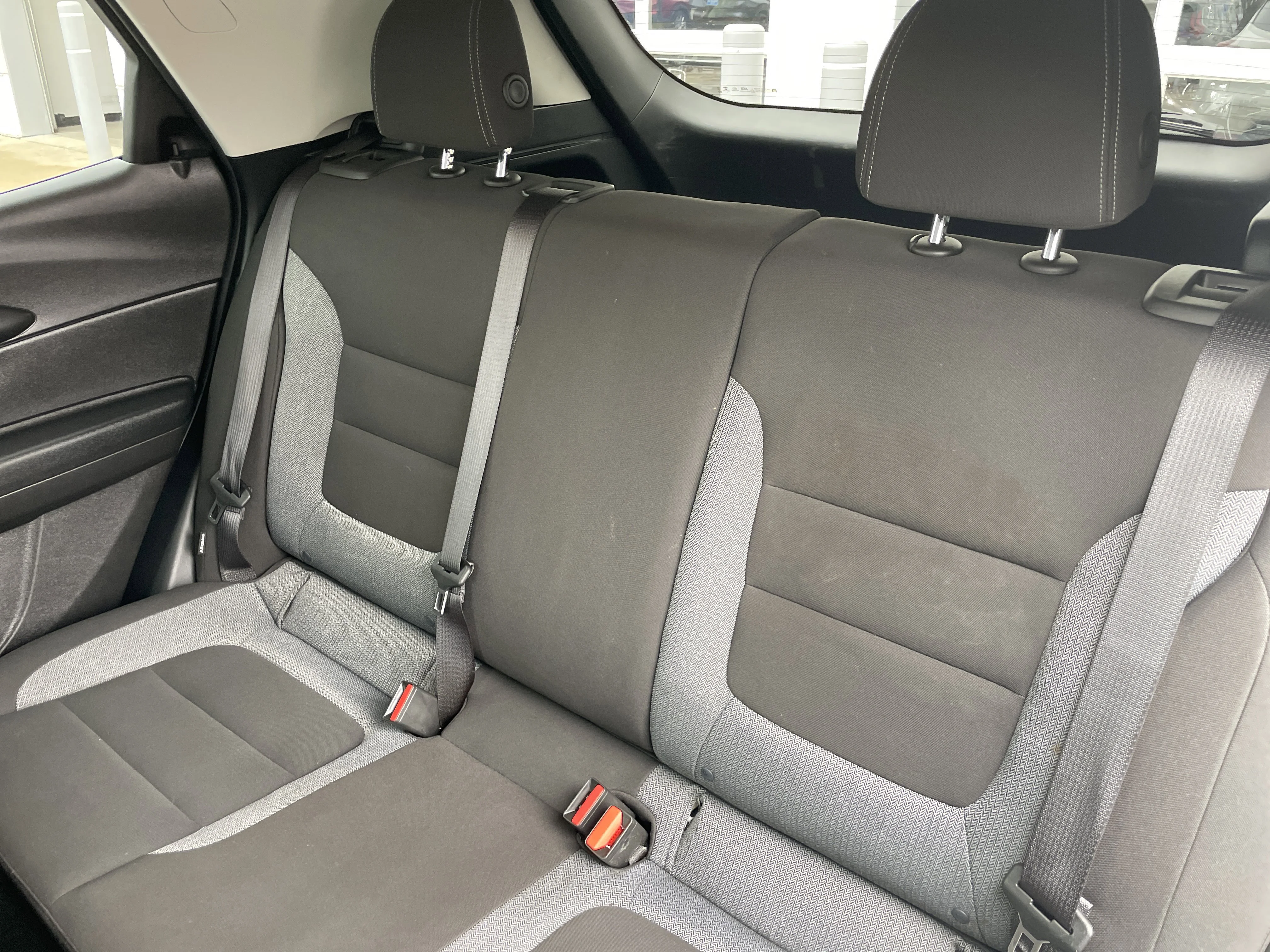 Used 2022 Summit White Chevrolet LT image 5