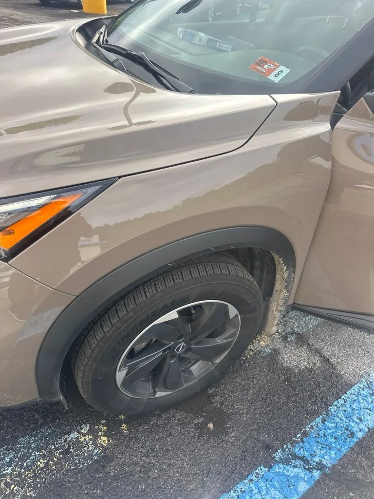 Used 2024 Beige/tan Nissan SV image 2