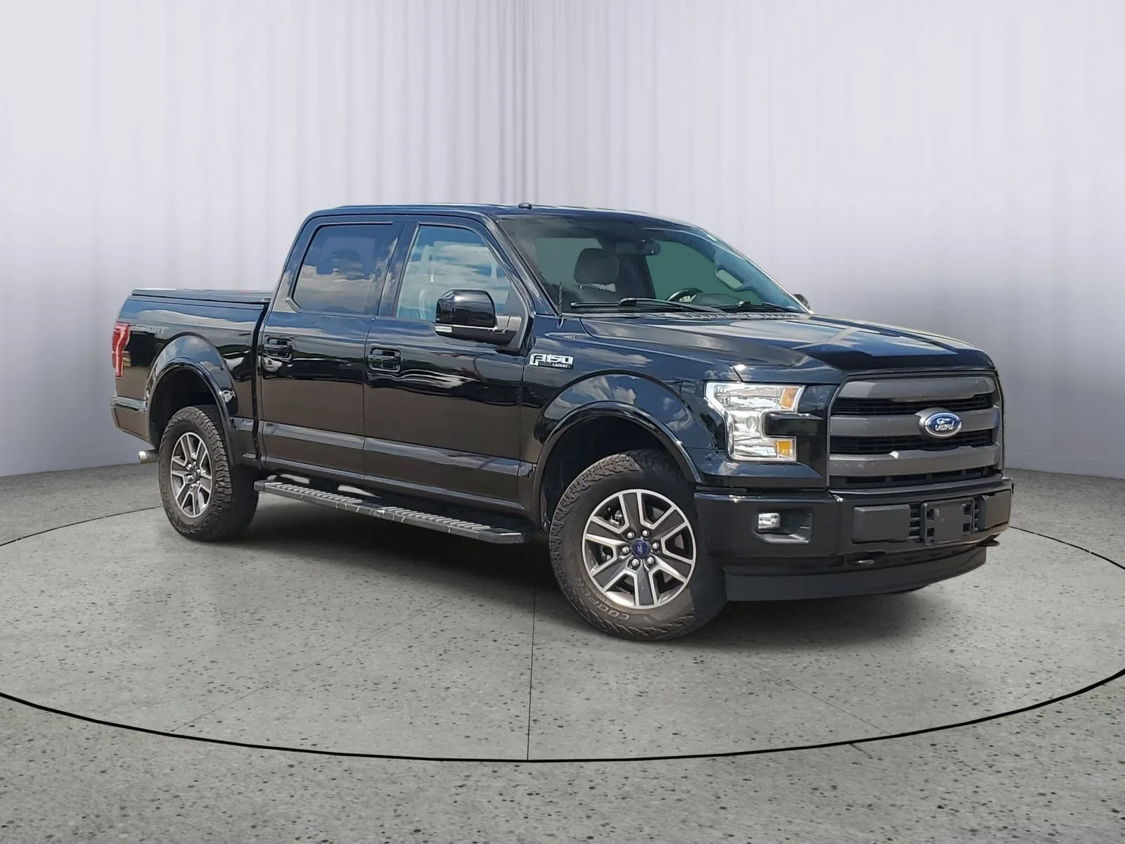 Used 2017 Black Ford Lariat image 1