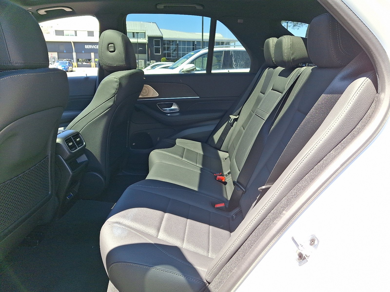 Used 2026 Polar White Mercedes-Benz GLE 350 image 6