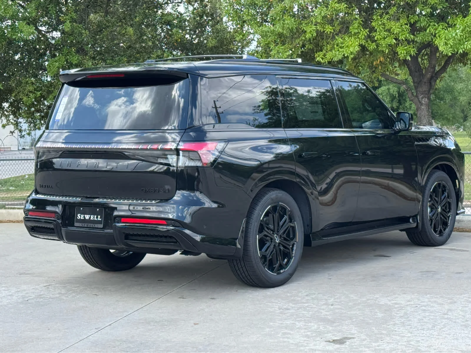 New 2026 MINERAL BLACK INFINITI Sport 4WD image 3