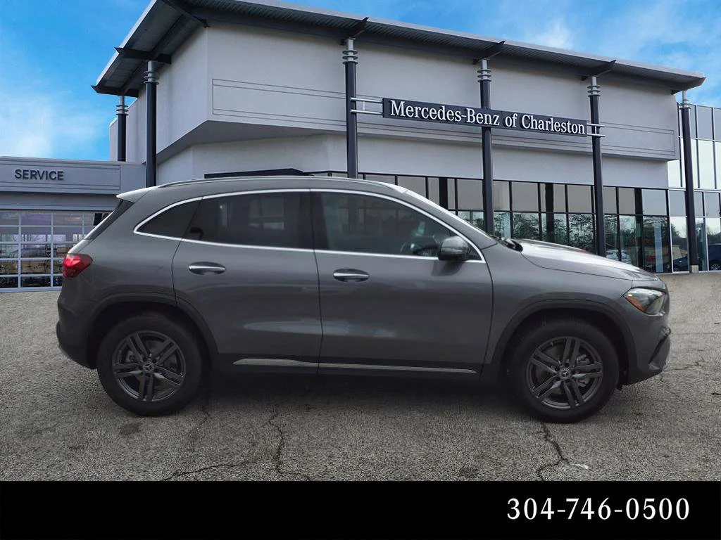Used 2025 Mountain Grey Met Mercedes-Benz GLA 250 image 2
