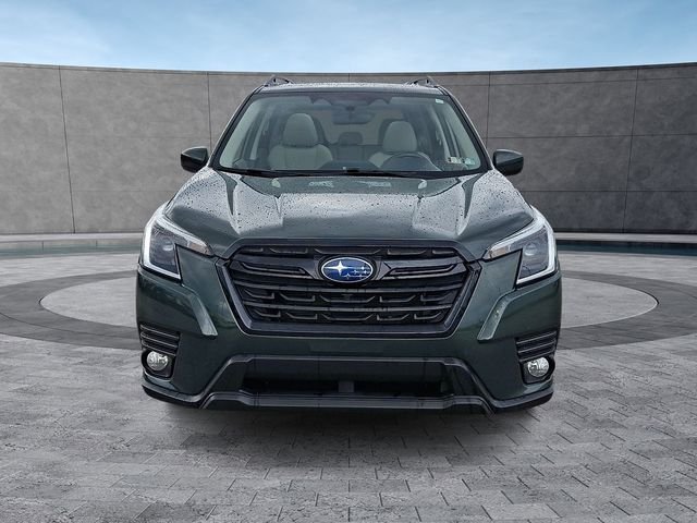 Used 2023 Green Subaru Premium image 3