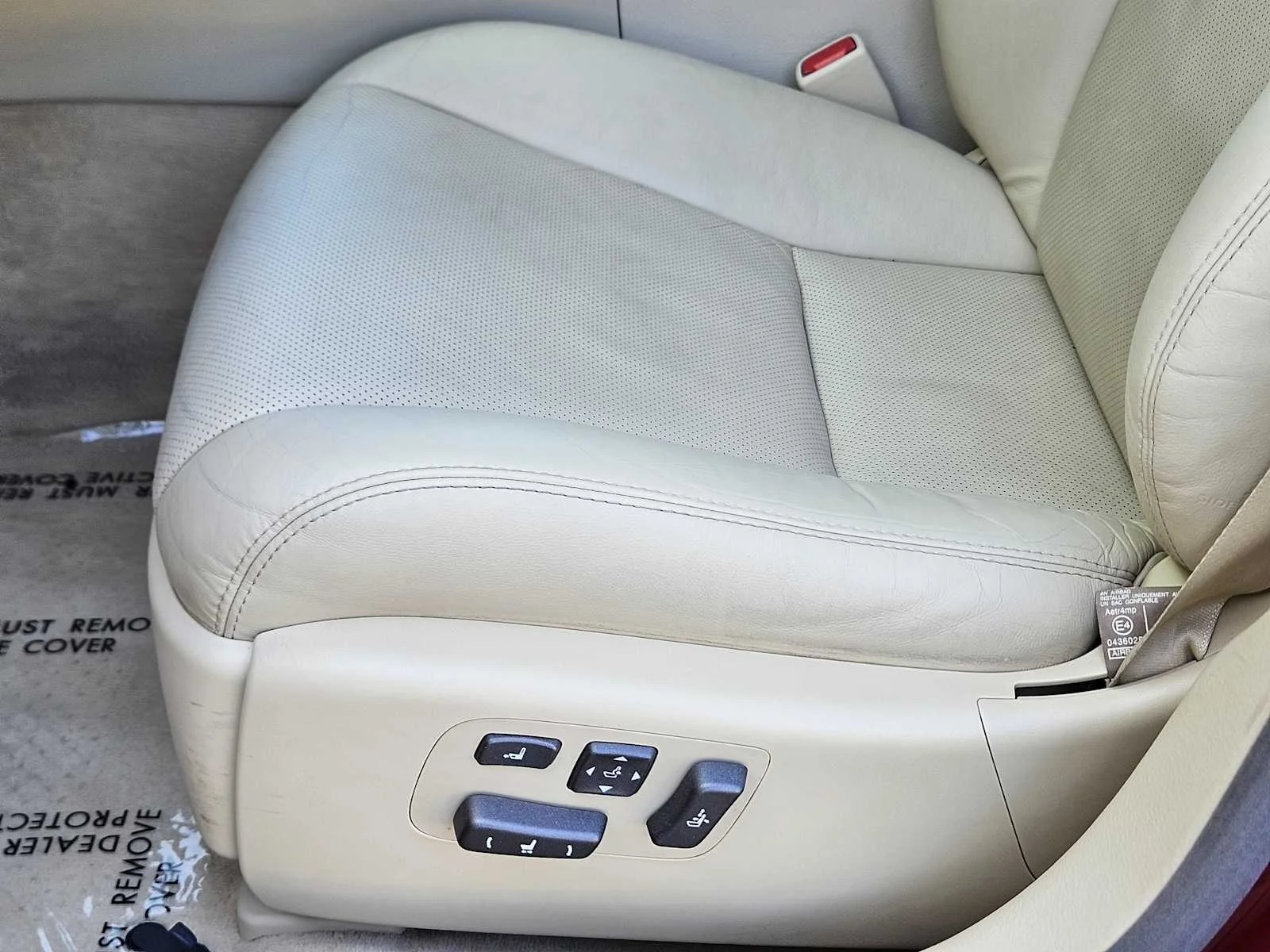 Used 2010 Matador Red Mica Lexus  image 19