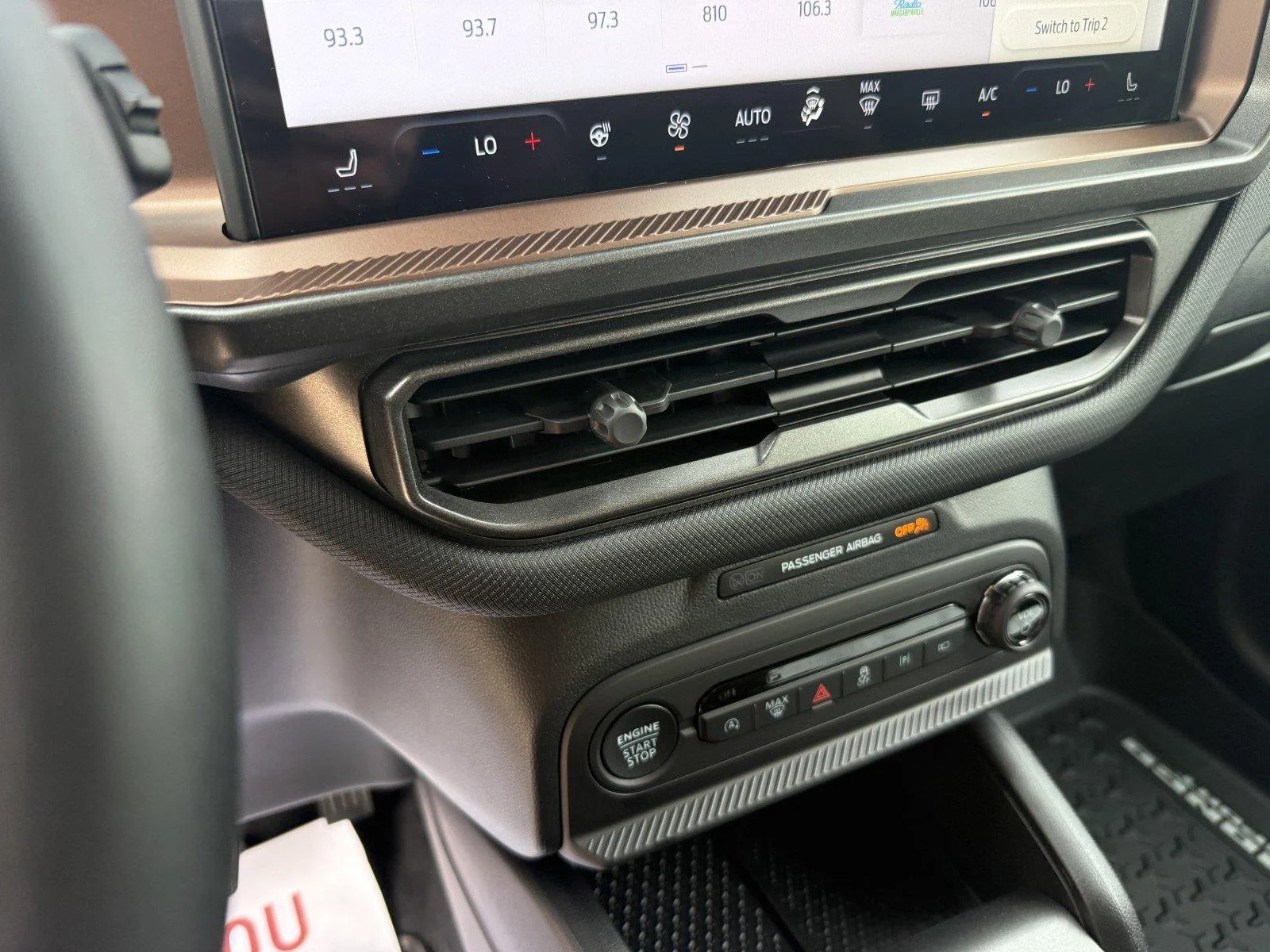 New 2026 Carbonized Gray Metallic Ford Outer Banks® image 19