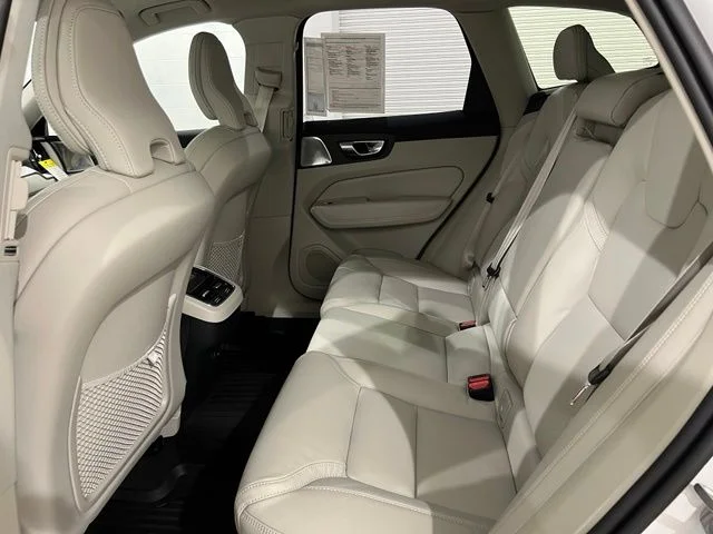 2026 Volvo XC60 Ultra - Photo 22