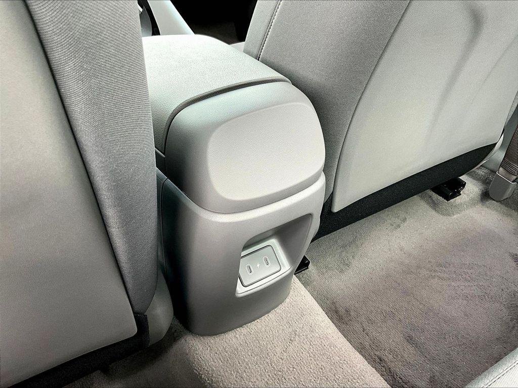 2026 Hyundai Elantra Blue - Photo 17
