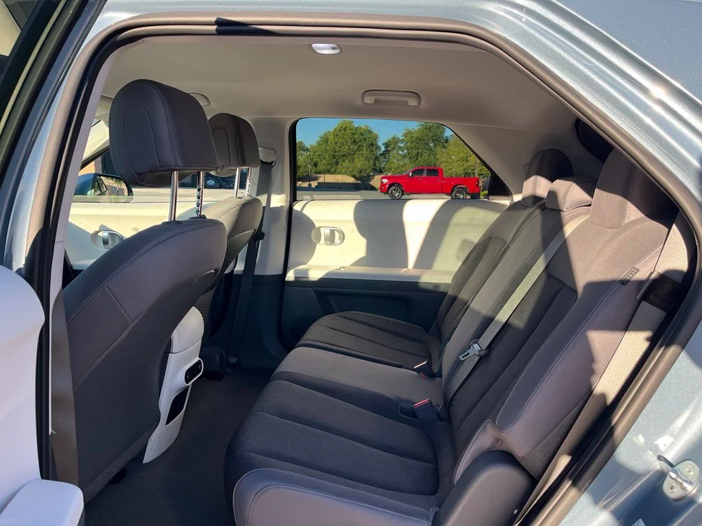 Certified Used 2024 Blue Hyundai SEL image 15
