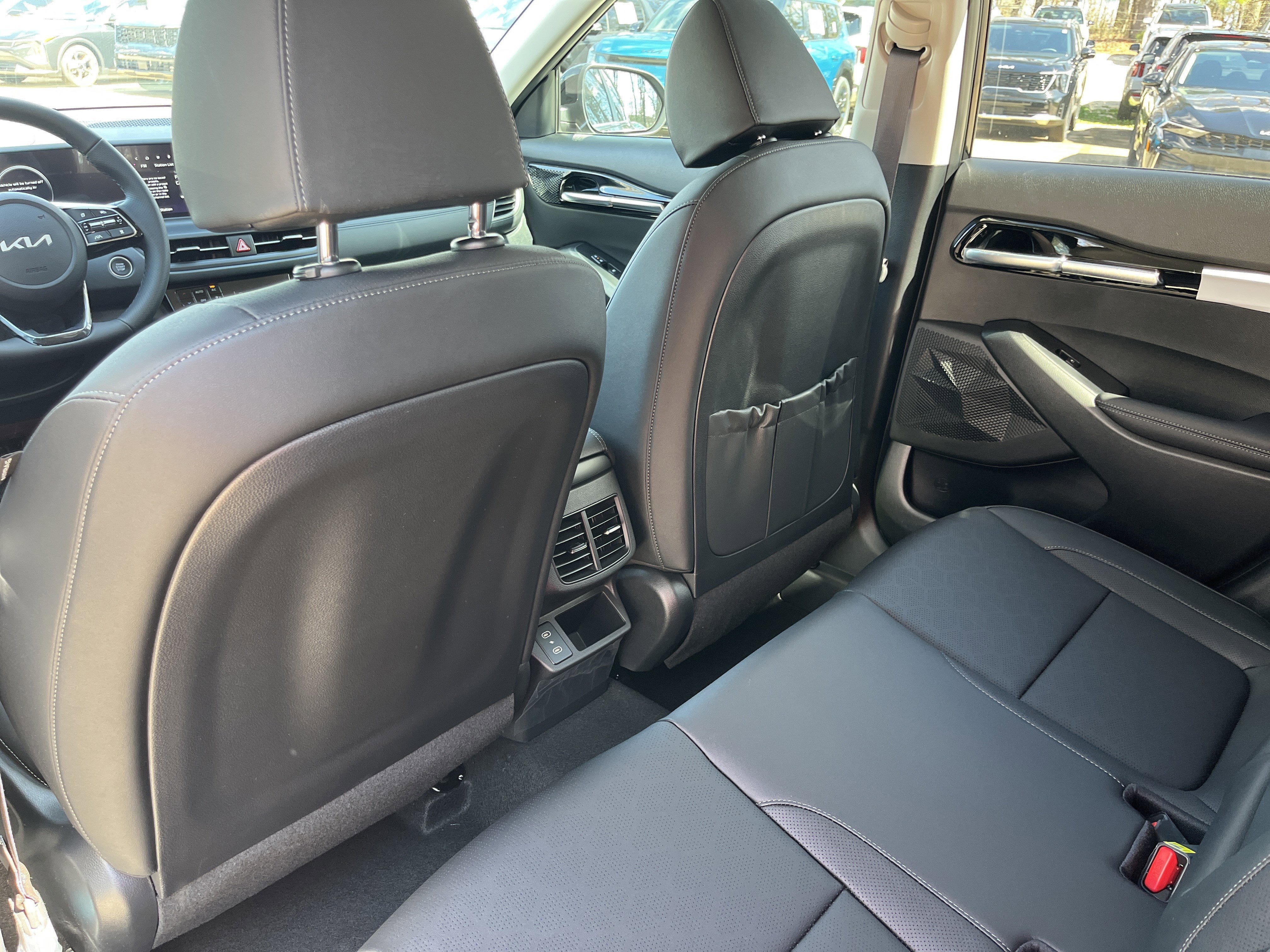 New 2026 Fusion Black Kia SX image 20