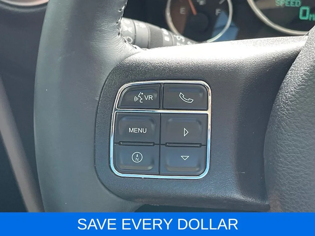 Used 2016 White Jeep Unlimited Rubicon image 18