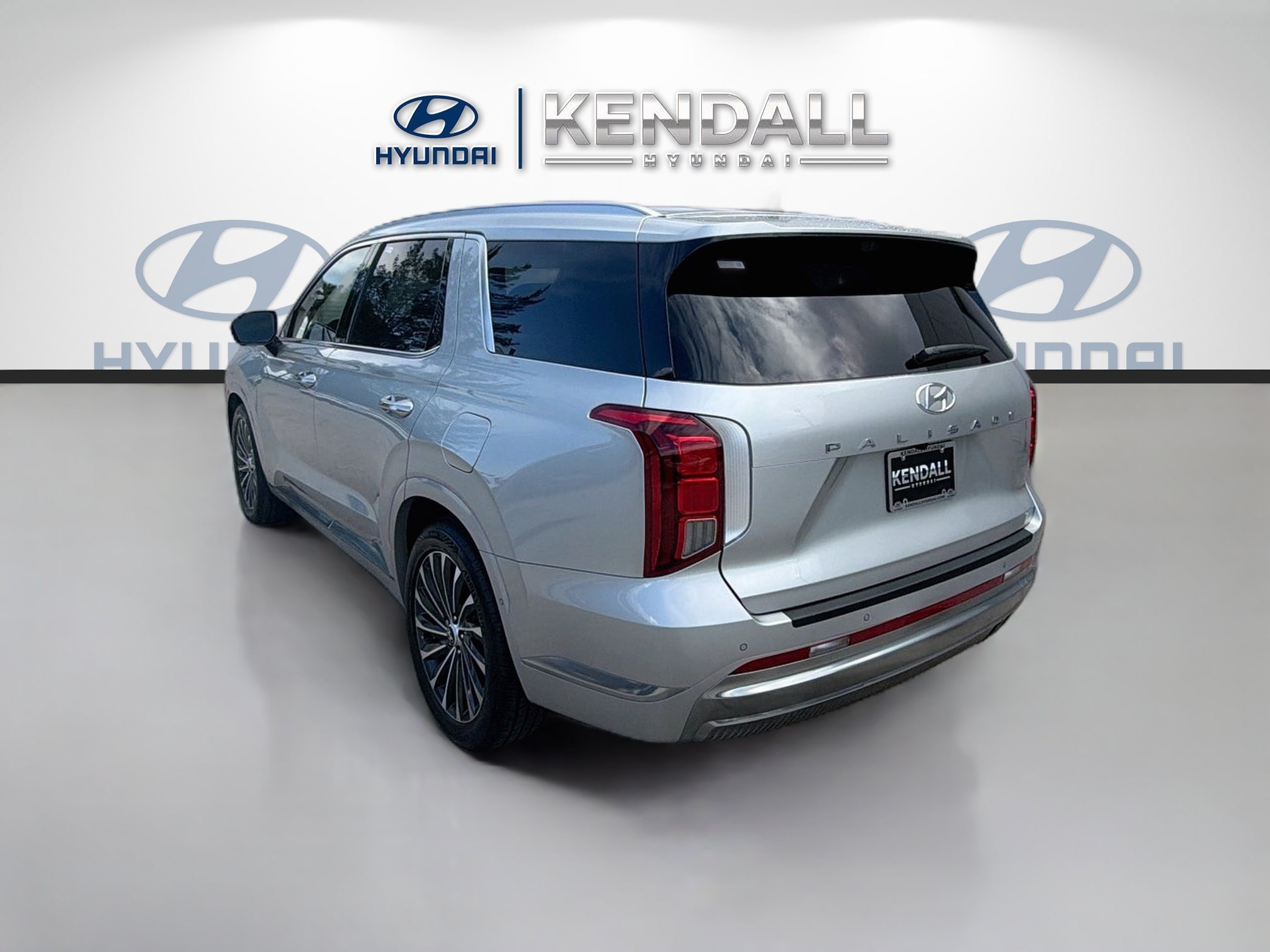 Certified Used 2023 Typhoon Silver Hyundai Calligraphy image 4