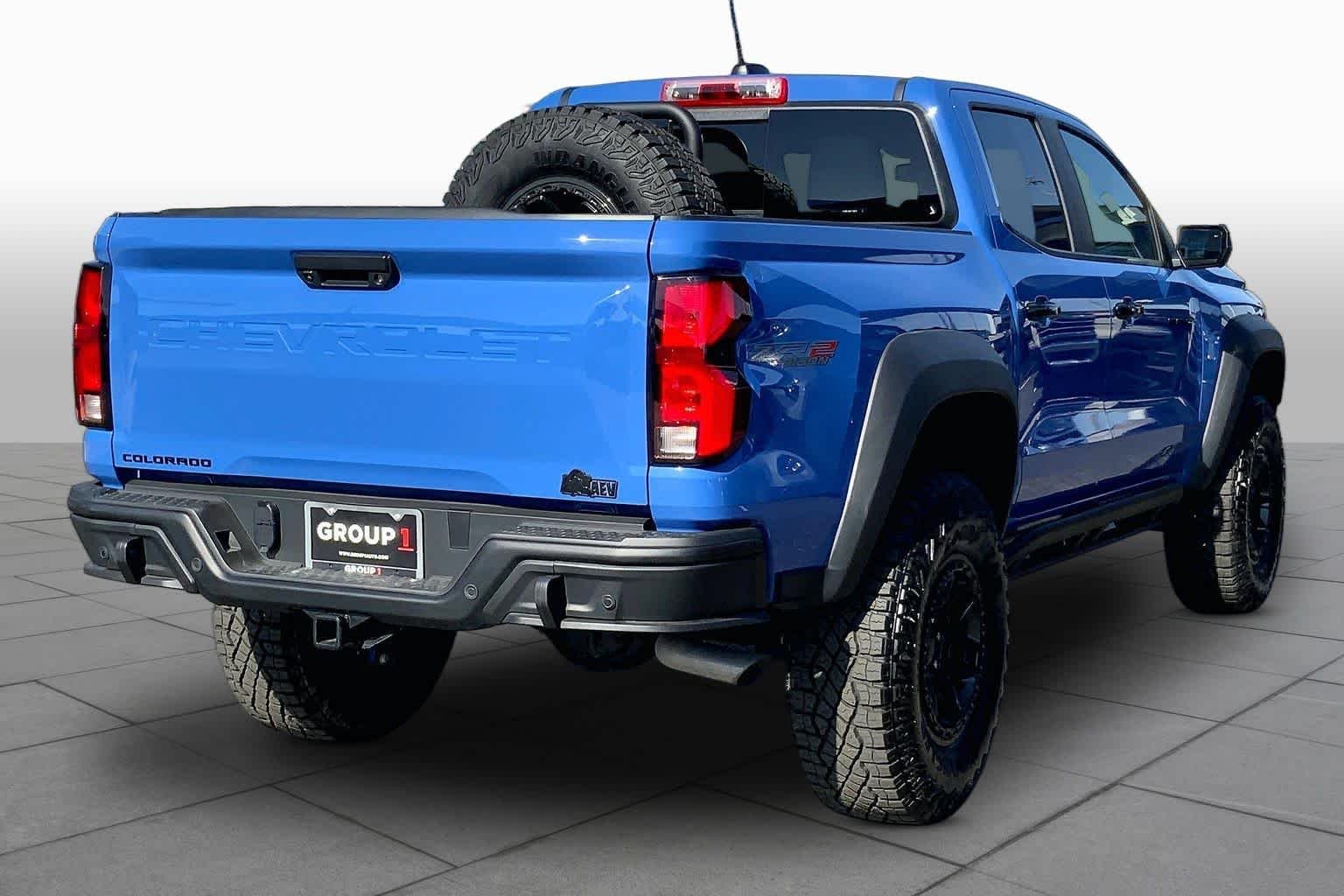 Used 2025 Reef Blue Metallic Chevrolet ZR2 image 13