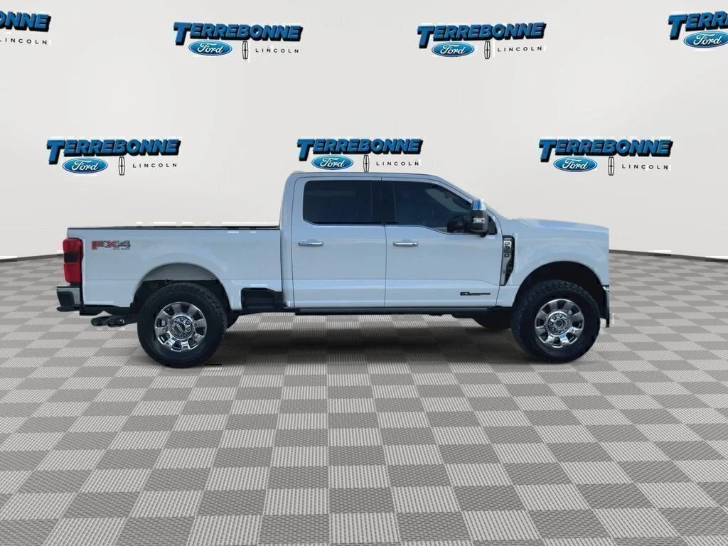 Used 2023 Oxford White Ford Lariat image 9