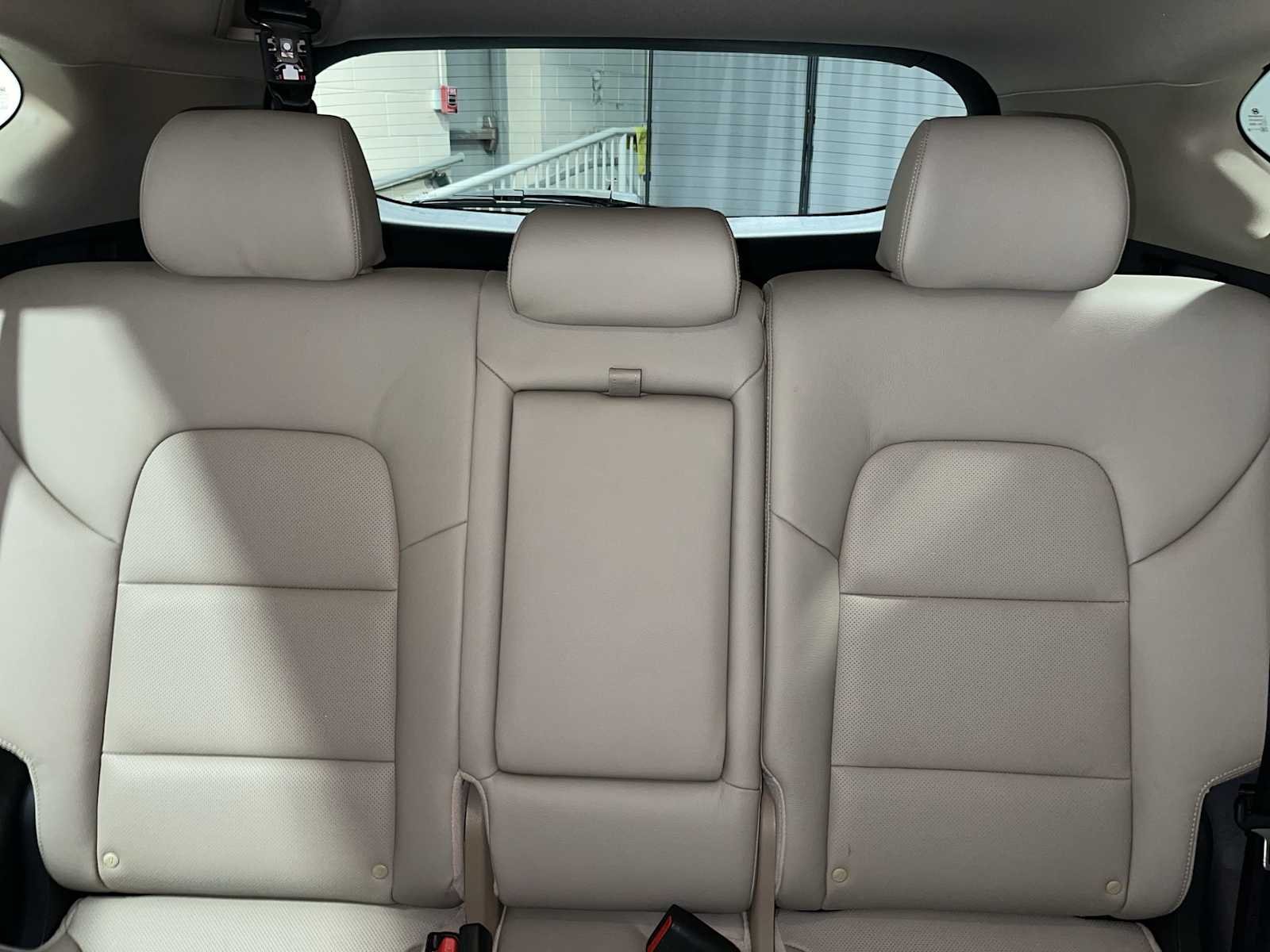 Used 2018 Dazzling White Hyundai Limited image 22