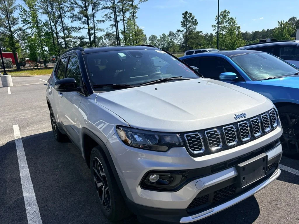 2025 Jeep Compass Limited 4X4's photo