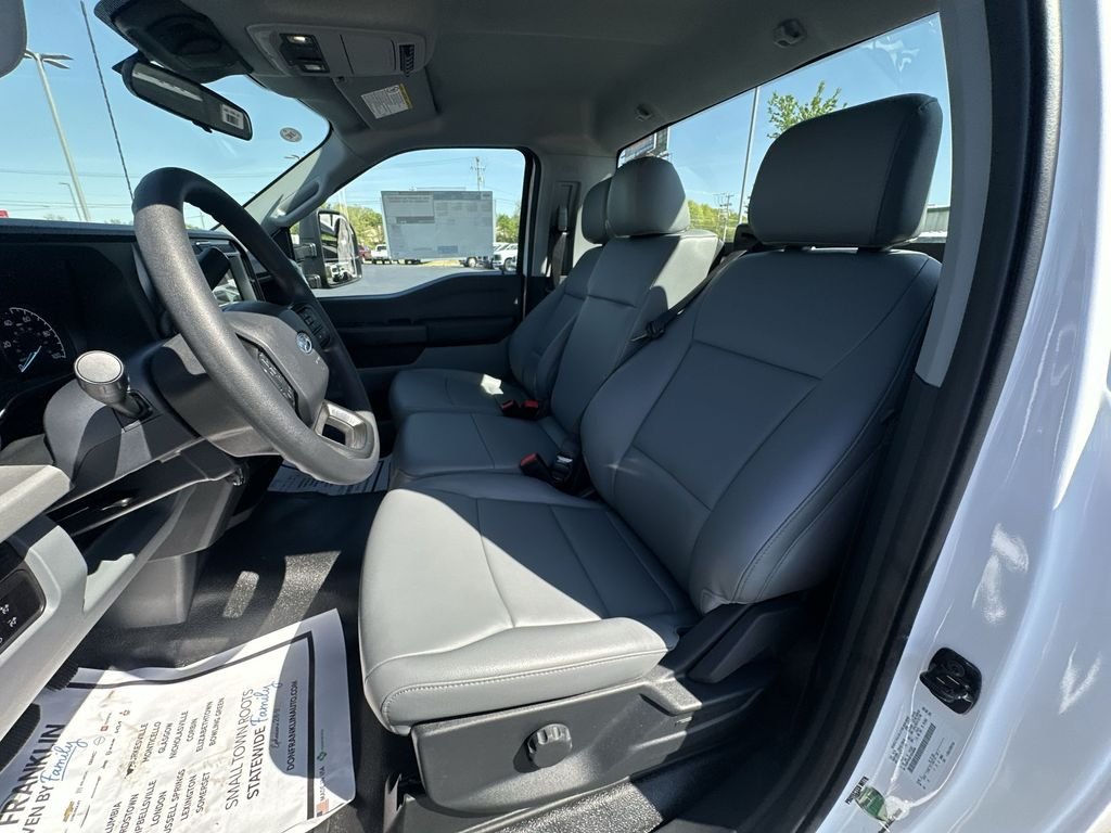New 2026 Oxford White Ford F-350® XL image 12
