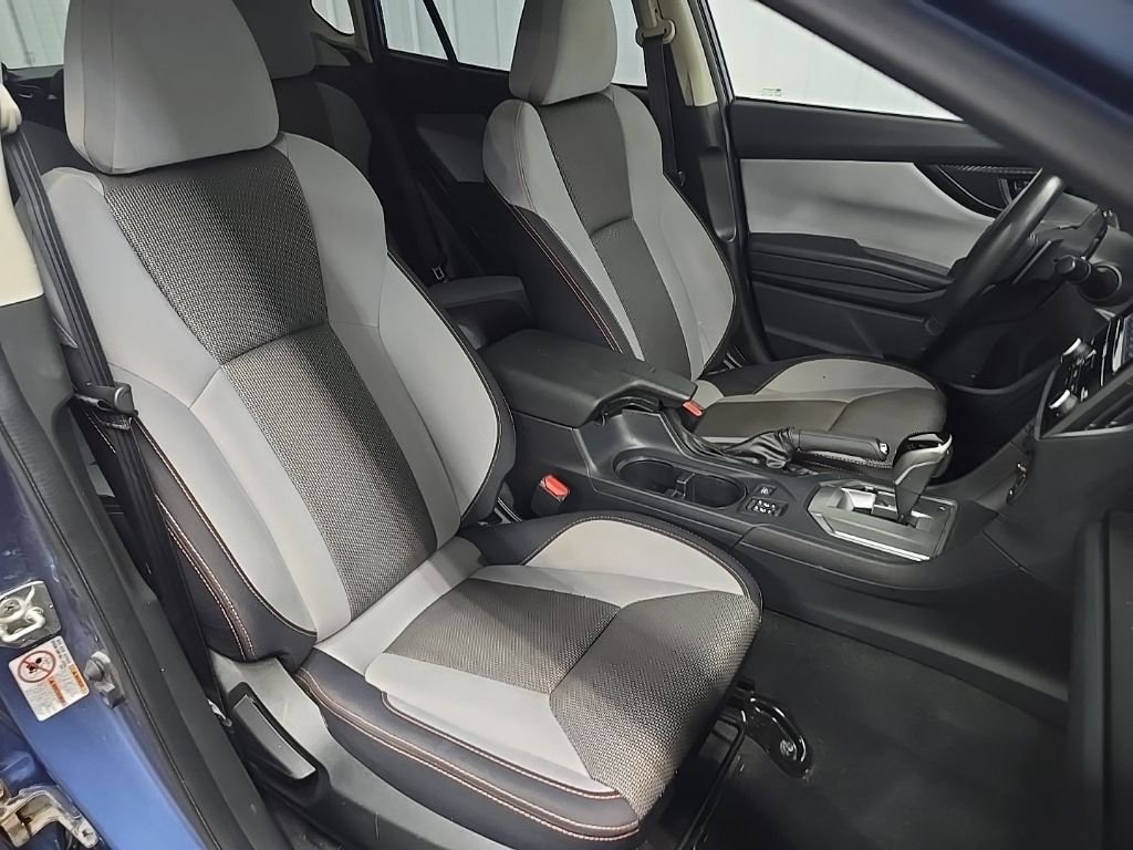 Used 2018 Blue Subaru 2.0i Premium image 14