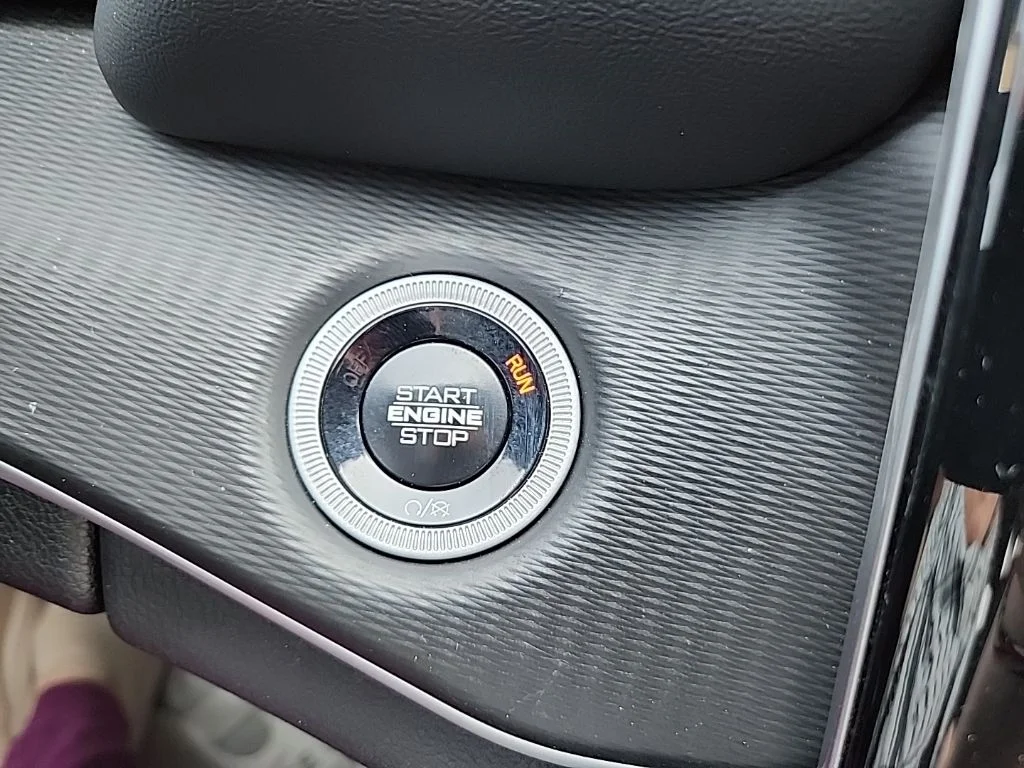 Used 2024 Gray Jeep Altitude X image 25