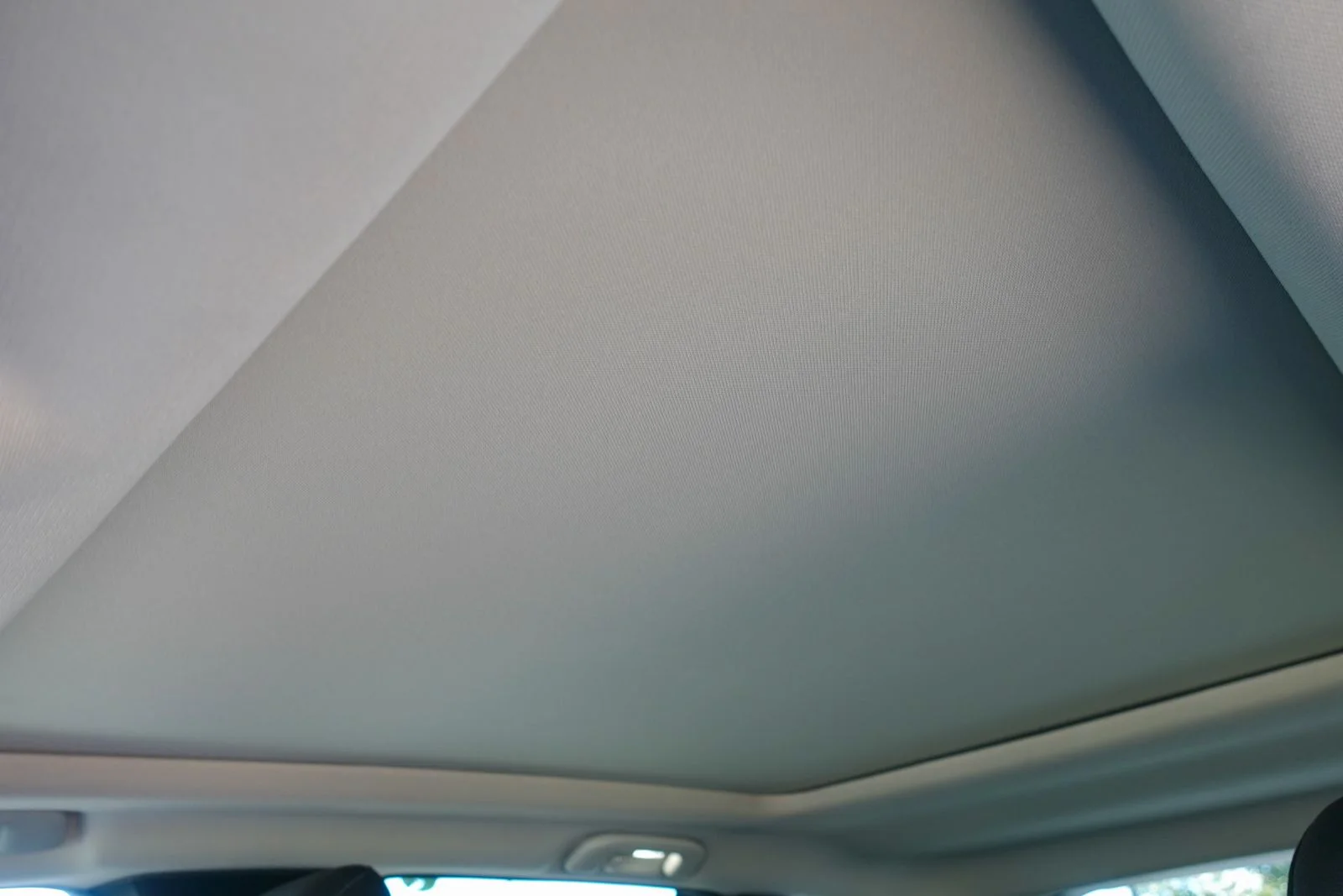 Certified Used 2025 Wind Chill Pearl Mazda Premium image 26