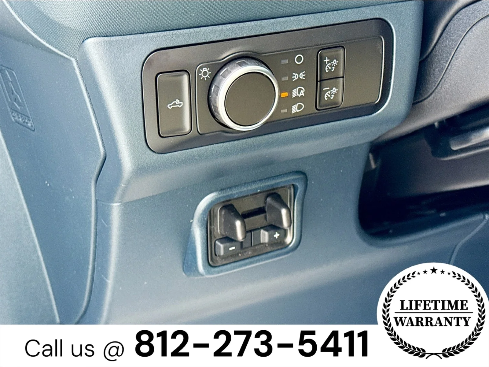 New 2026 Oxford White Ford Lariat® image 10