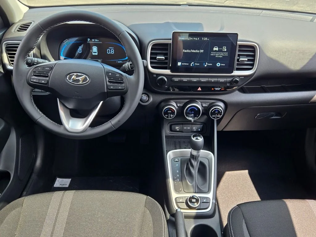 New 2026 Onyx Black Hyundai SEL image 17