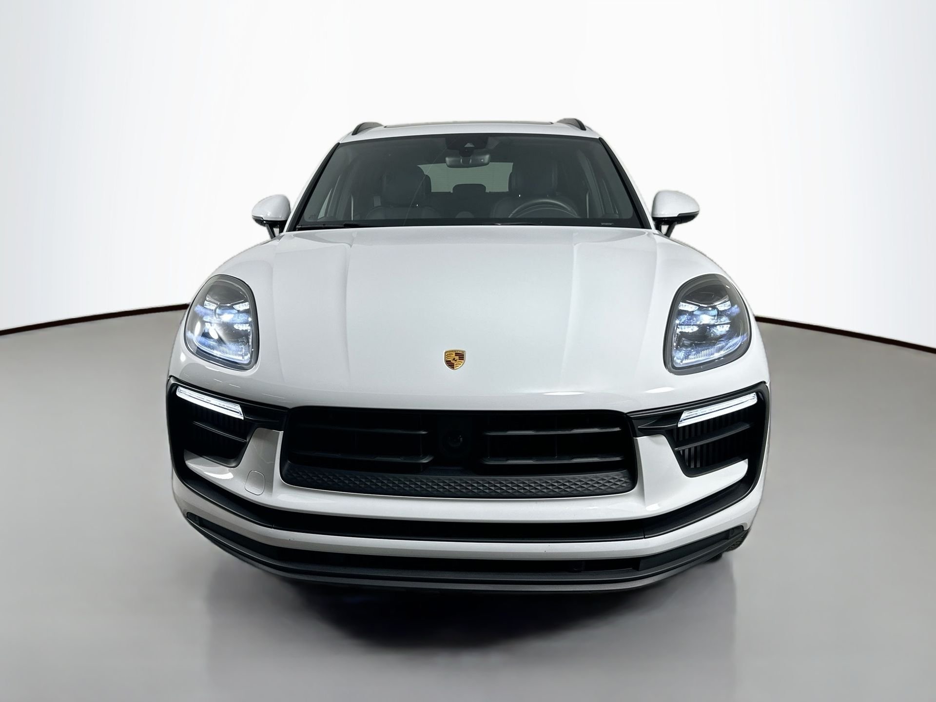 2024 Porsche Macan S - Photo 10