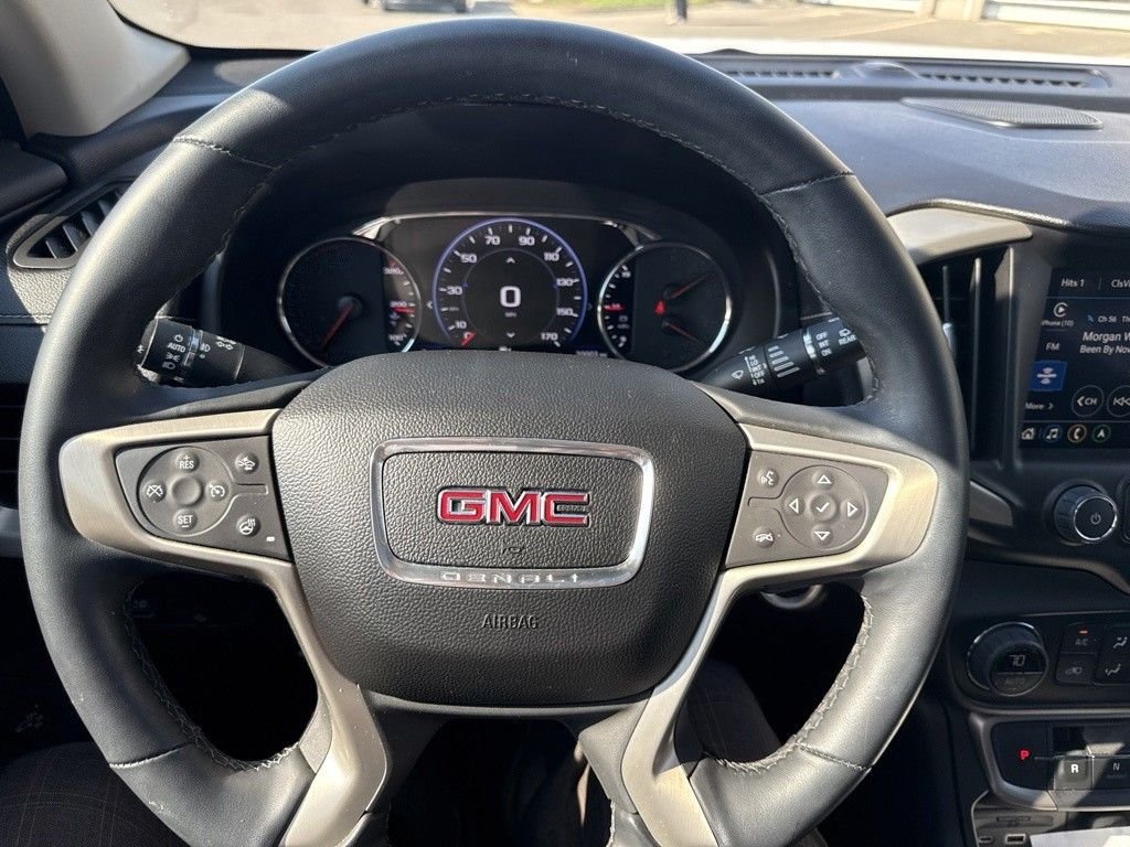 Used 2024 White GMC Denali image 8