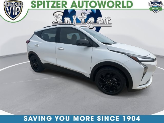 New 2027 Summit White Chevrolet RS image 16