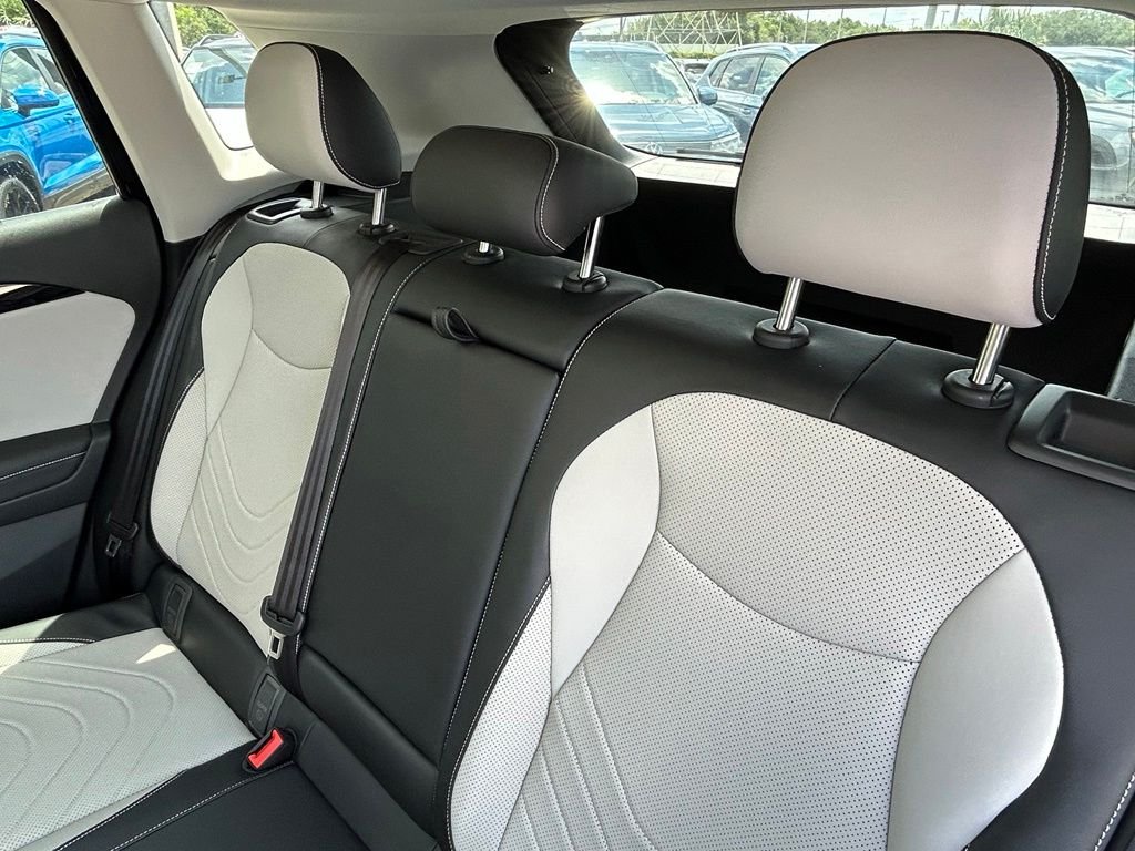 New 2026 Black Volkswagen 2.0T SE image 47