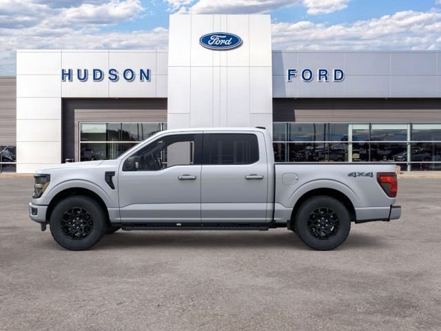 New 2026 Iconic Silver Metallic Ford XLT image 3