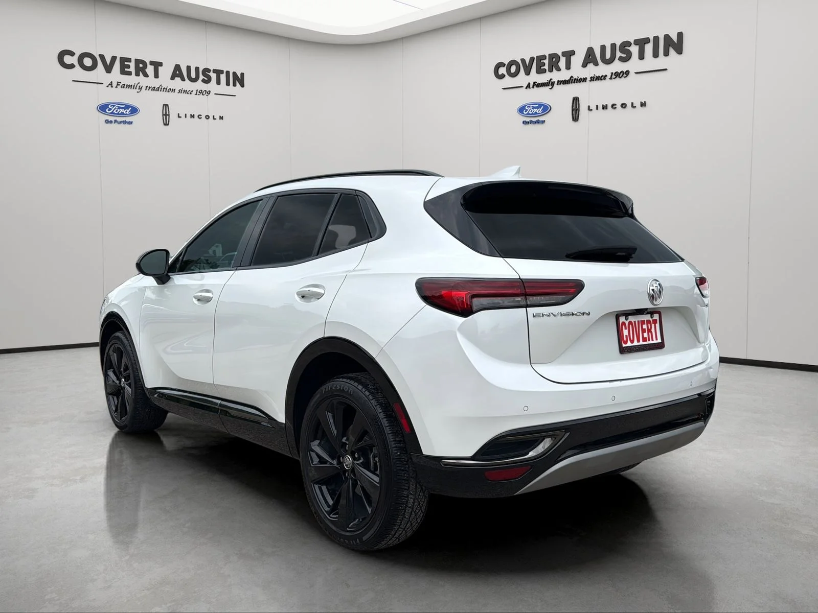Used 2023 White Buick Preferred image 3
