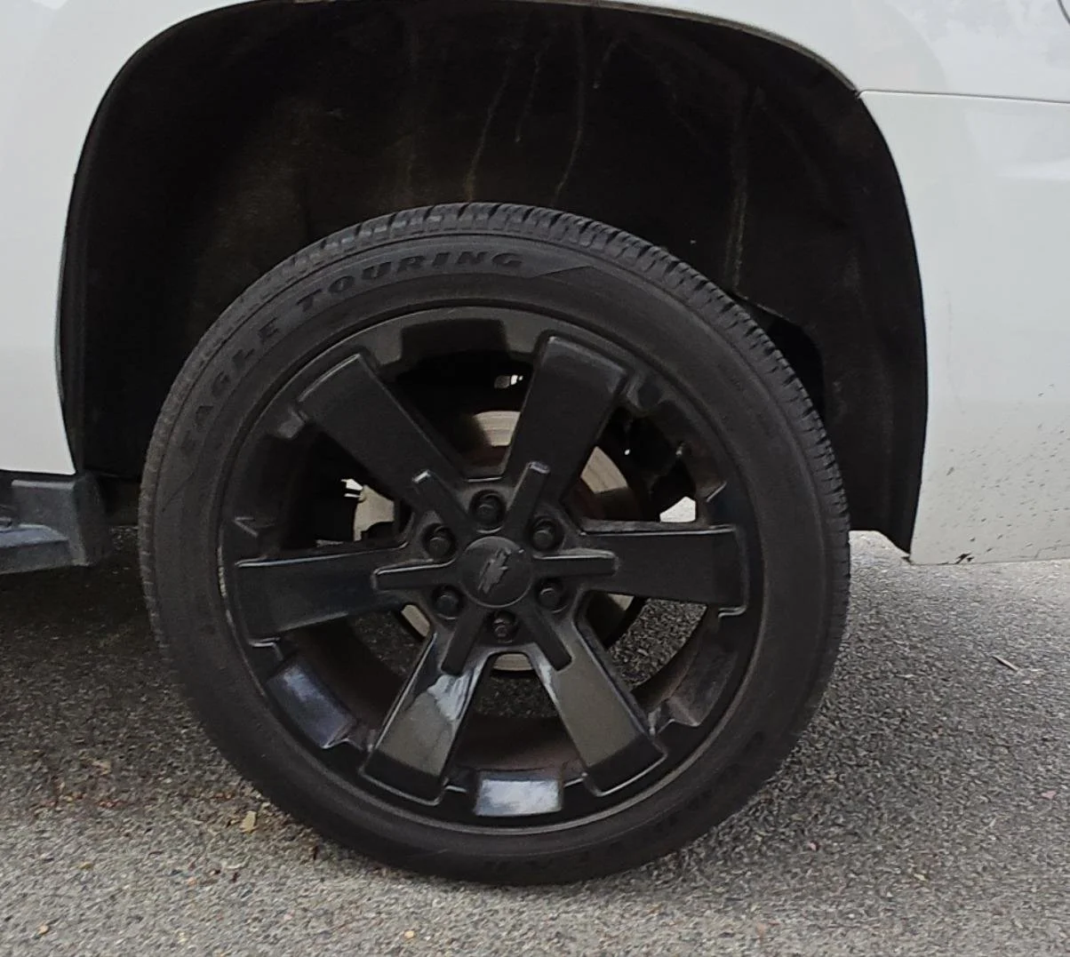 Used 2018 SUMMIT WHITE Chevrolet LS image 15