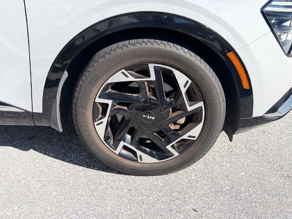 Used 2023 Gray Kia SX-Prestige image 9