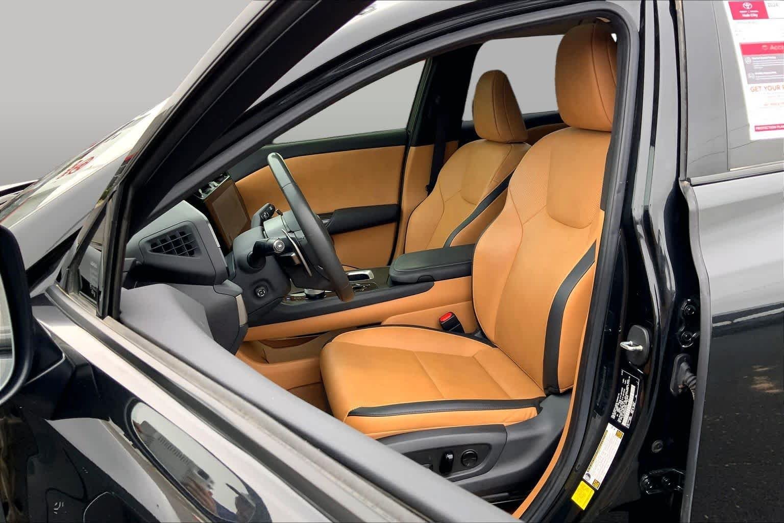 Used 2024 Caviar Lexus Premium image 7
