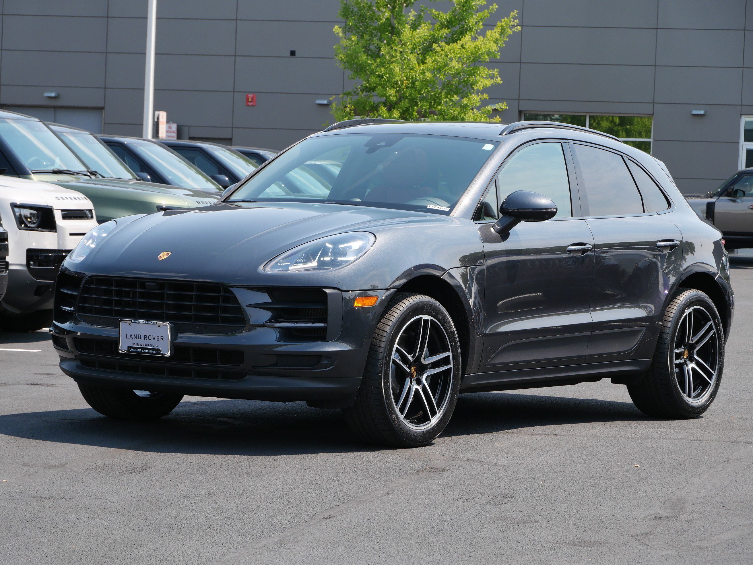 2021 Porsche Macan