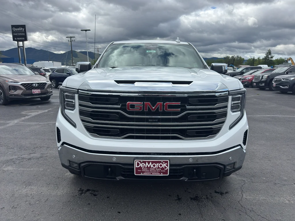 New 2026 Summit White GMC SLT image 2