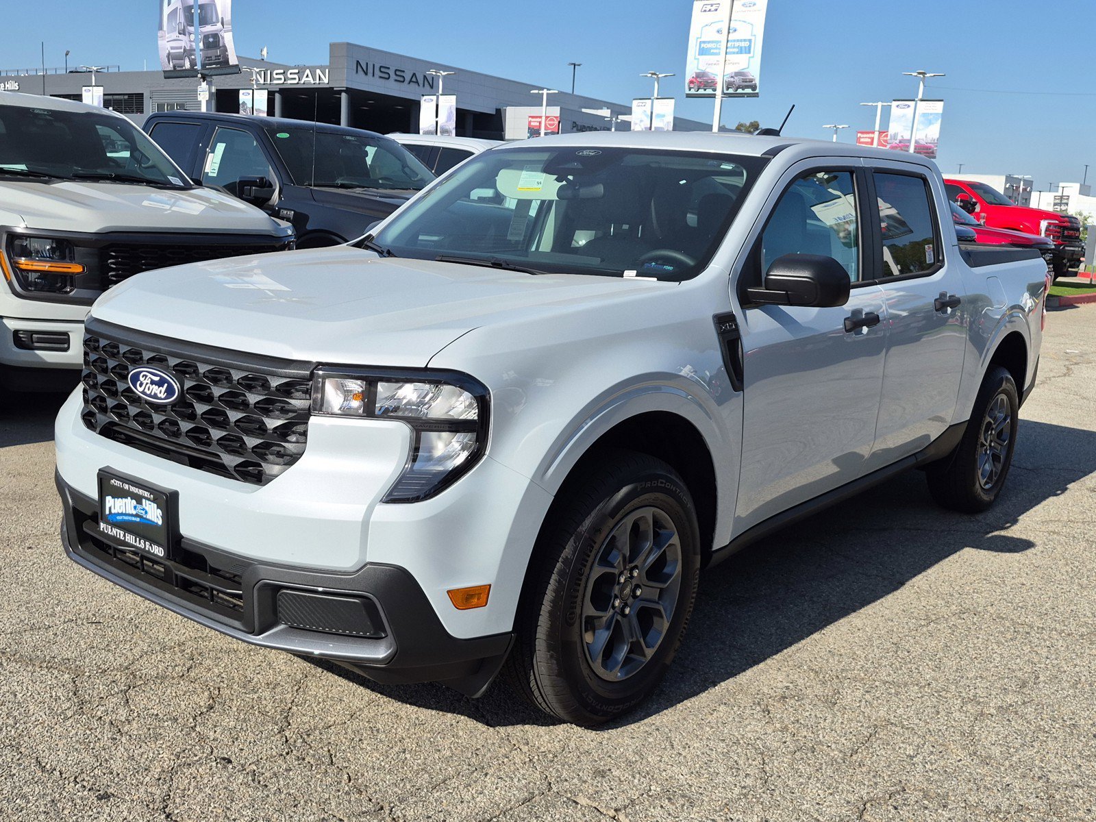 New 2026 White Ford XLT image 3