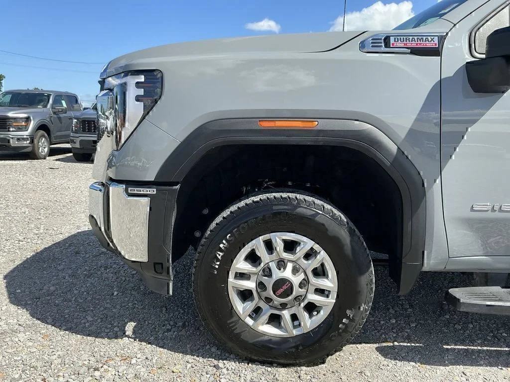 Used 2025 Gray GMC Pro image 11