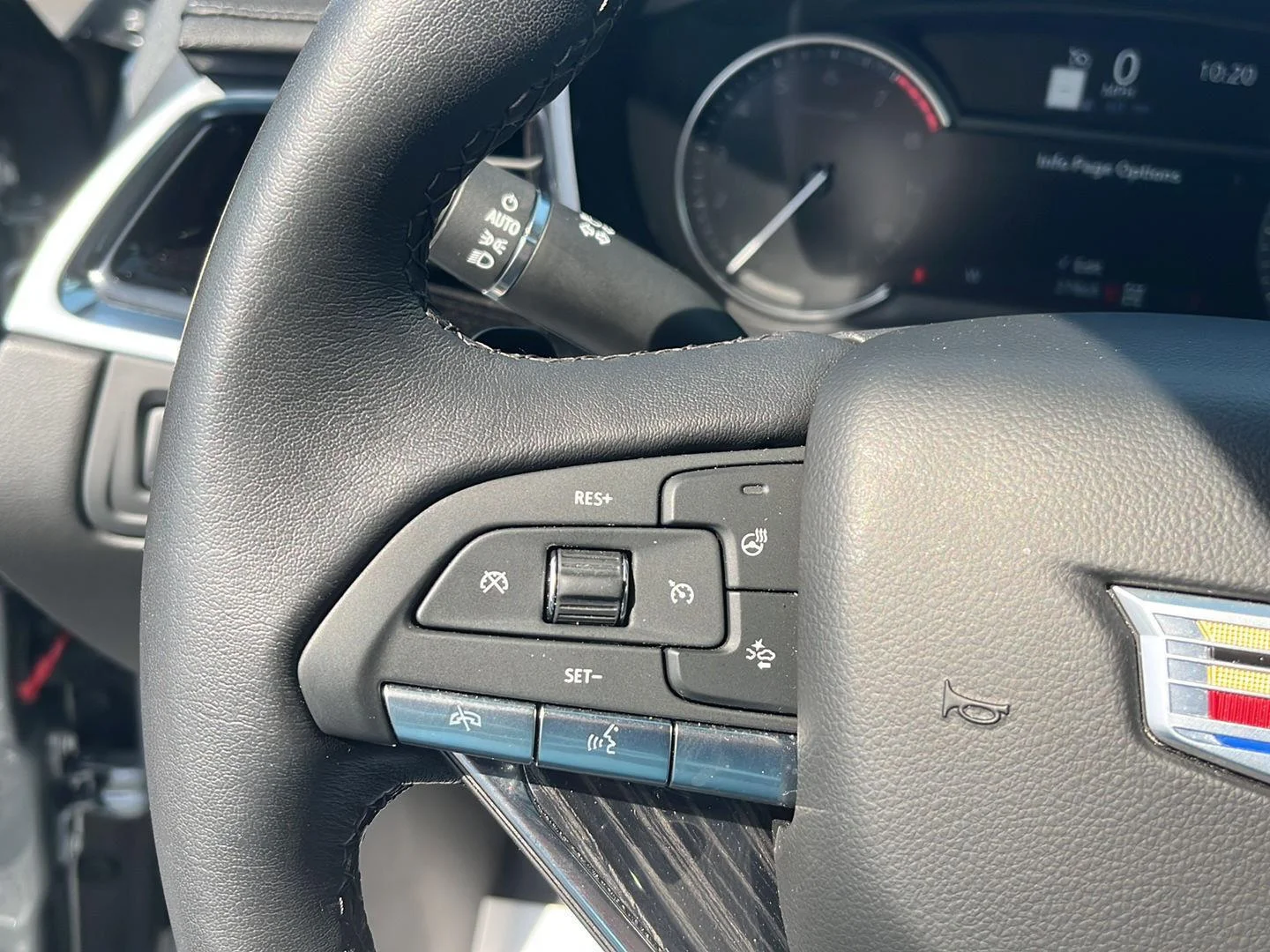2025 Cadillac XT6 Premium Luxury - Photo 11