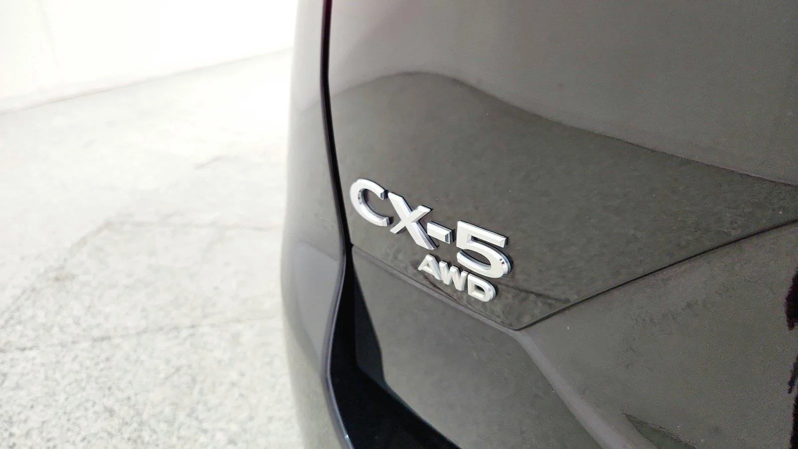 Used 2021 Jet Black Mica Mazda Grand Touring image 37
