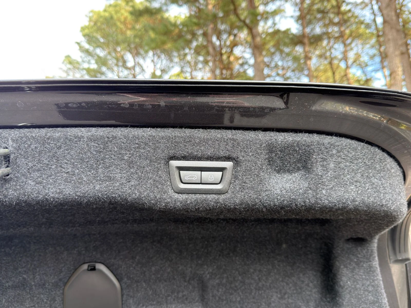Used 2026 Dark Graphite Metallic BMW 530i image 18