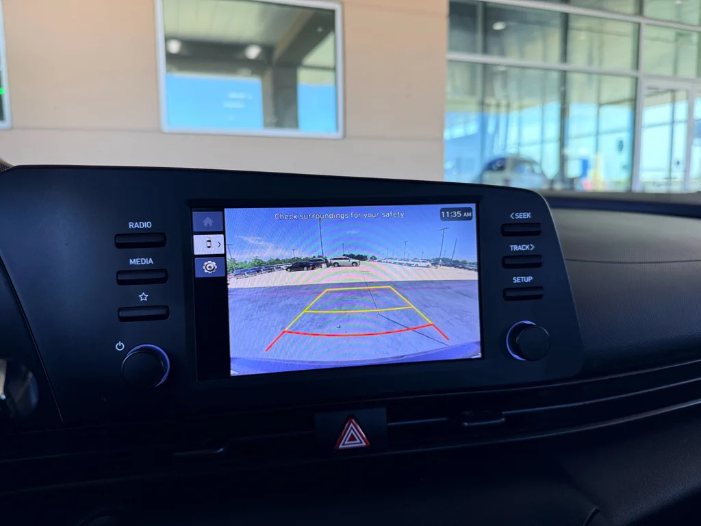 Used 2025 Abyss Black Hyundai SEL Sport image 18