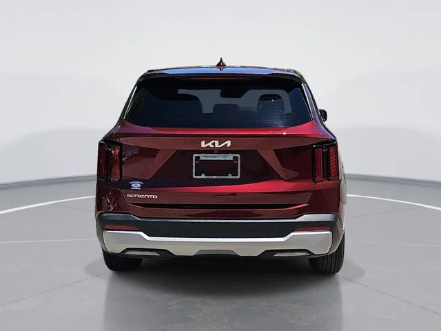 Used 2025 Red Kia LX image 4
