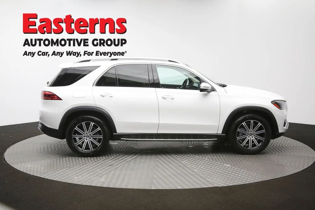 Used 2025 White Mercedes-Benz GLE 450e image 45