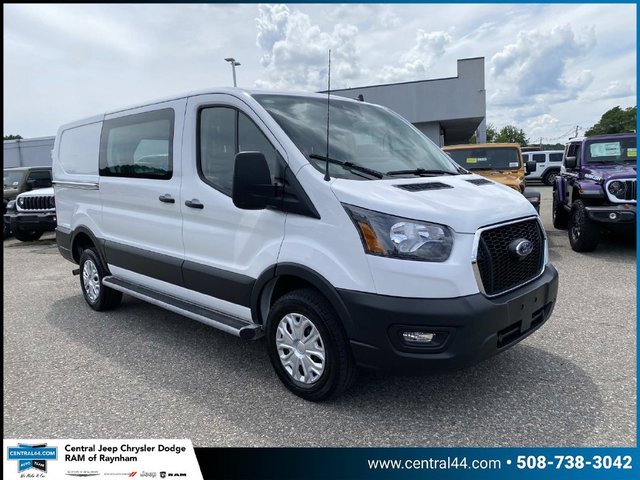 2025 Ford Transit-250 Base